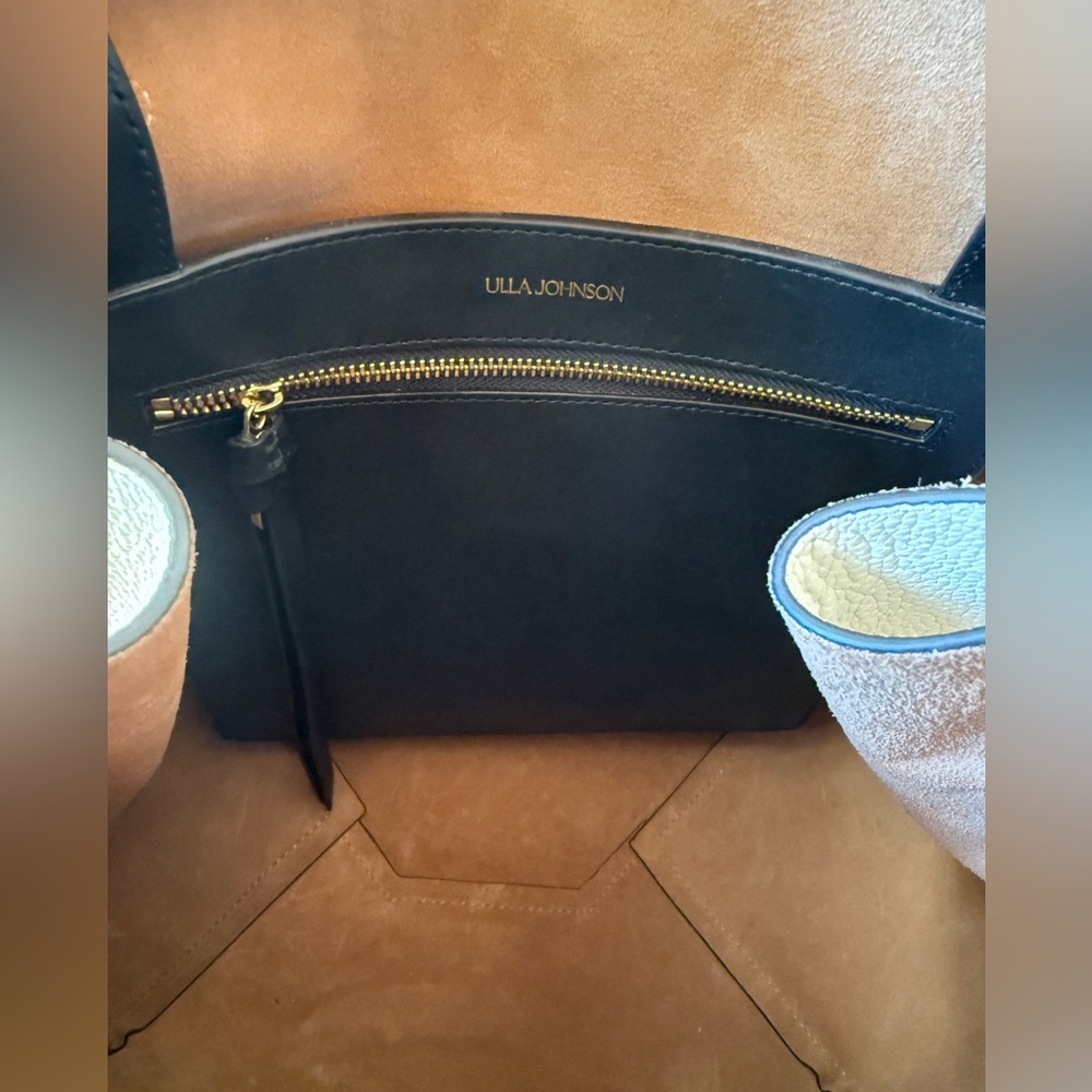 Elegant Cream Tote Bag - Picture 10 of 14